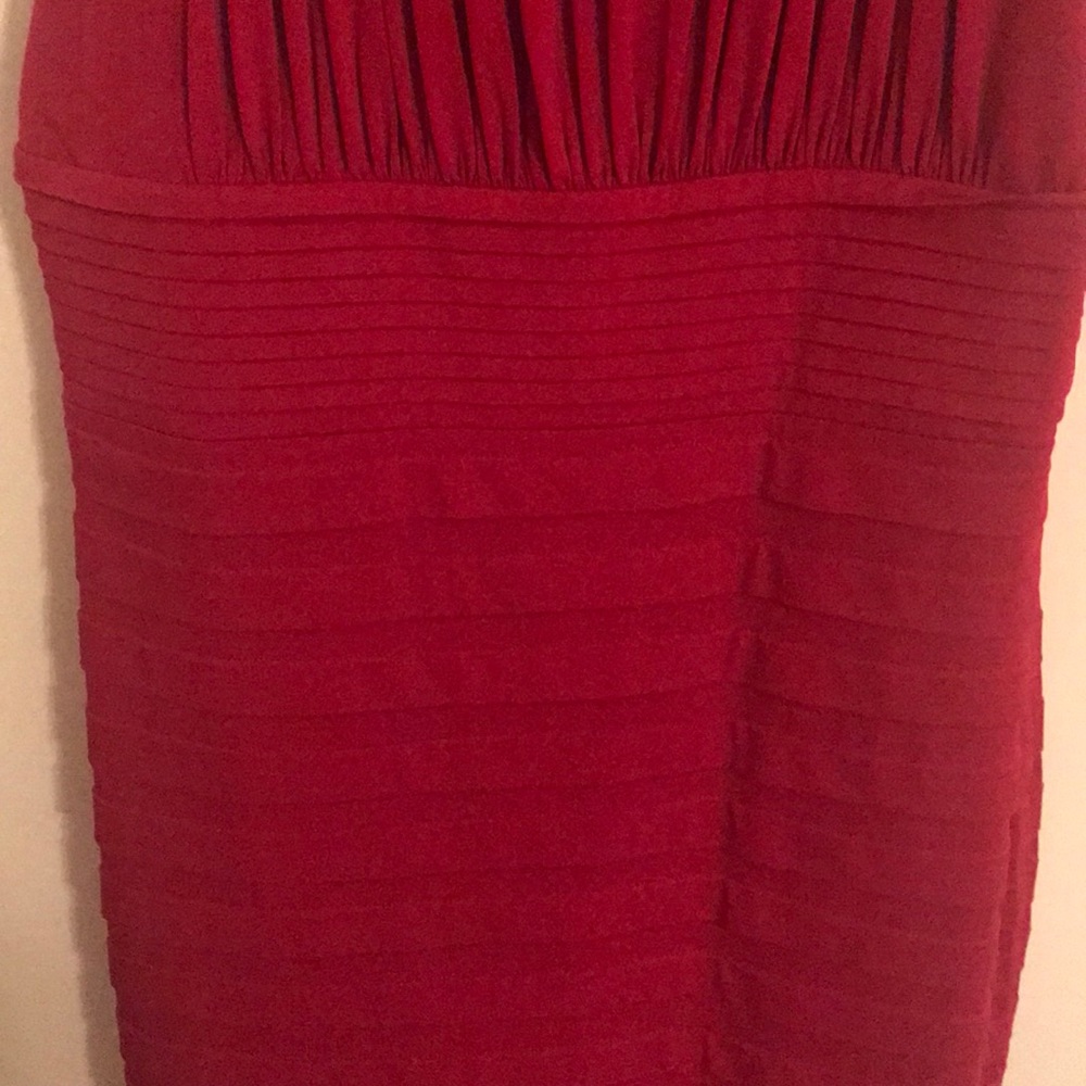 Red Ruffle Body-con Dress Size 16 - Picture 3 of 4